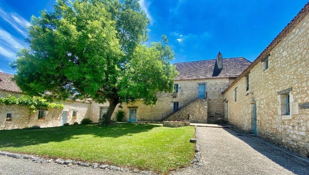 Chambre D'Hote "La Source" Domaine De Fonpeyroune Conne-de-Labarde Eksteriør billede